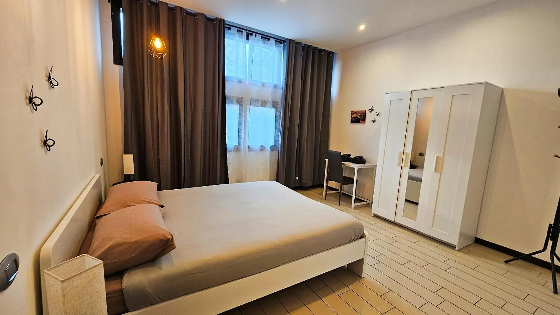 Ak Homes, A Due Passi Da Orio Azzano San Paolo 0*,  Italy